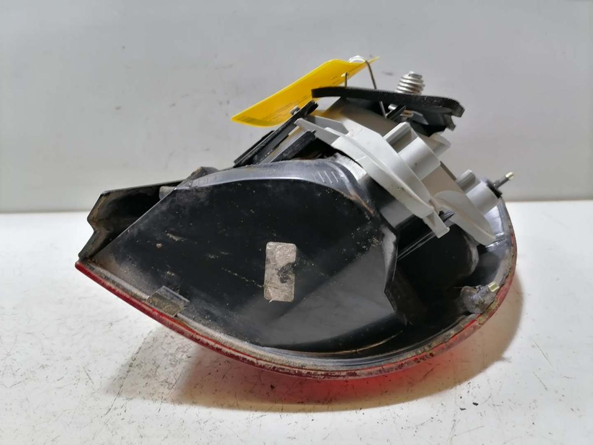 VW Fox original R&uuml;cklicht R&uuml;ckleuchte Schlussleuchte links Bj.2010